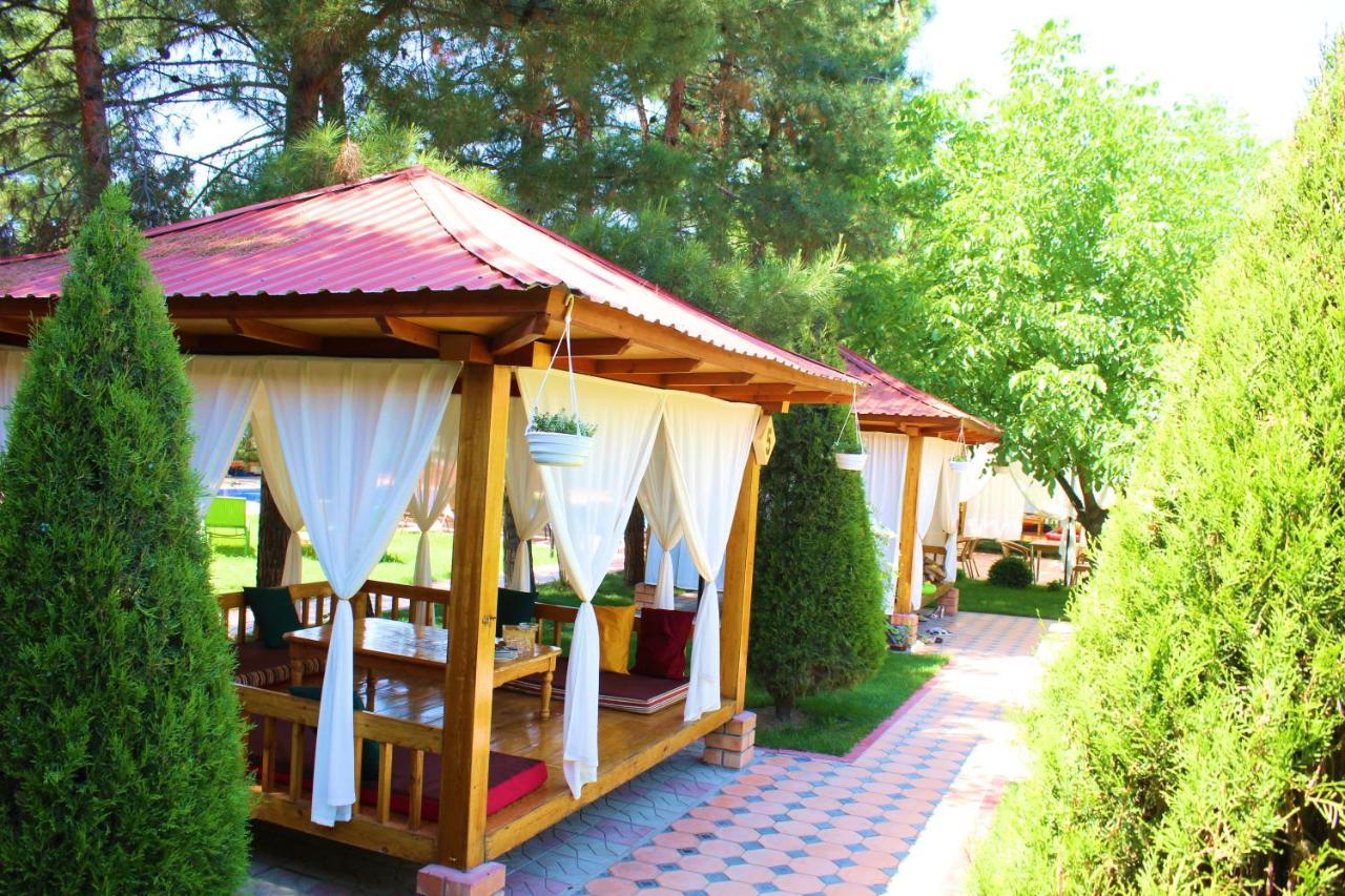Отель Grace Garden Kum Экстерьер фото