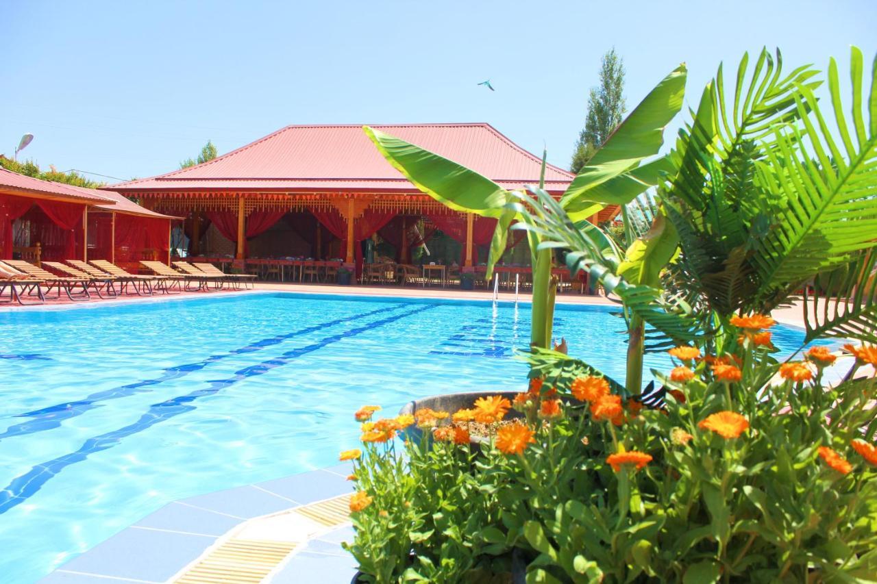 Отель Grace Garden Kum Экстерьер фото