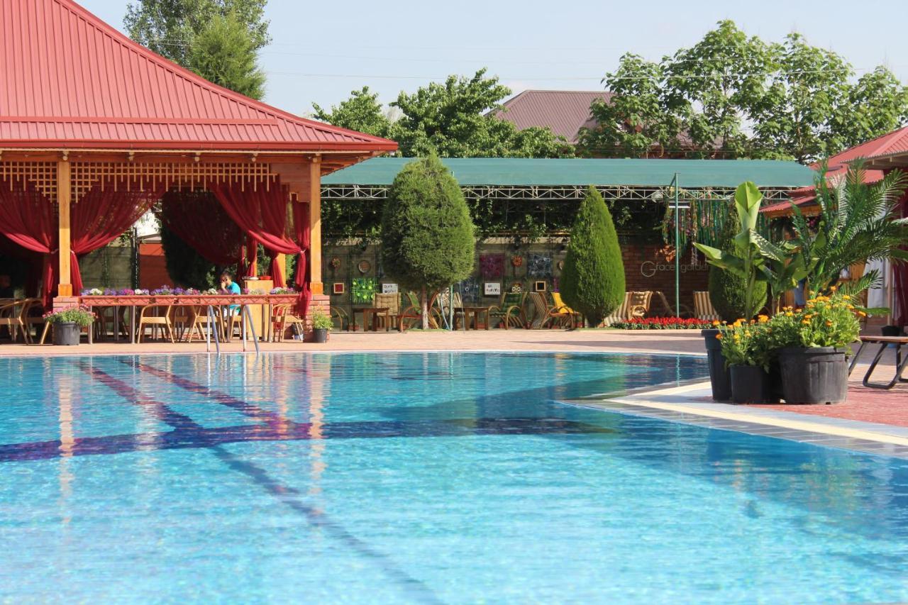 Отель Grace Garden Kum Экстерьер фото